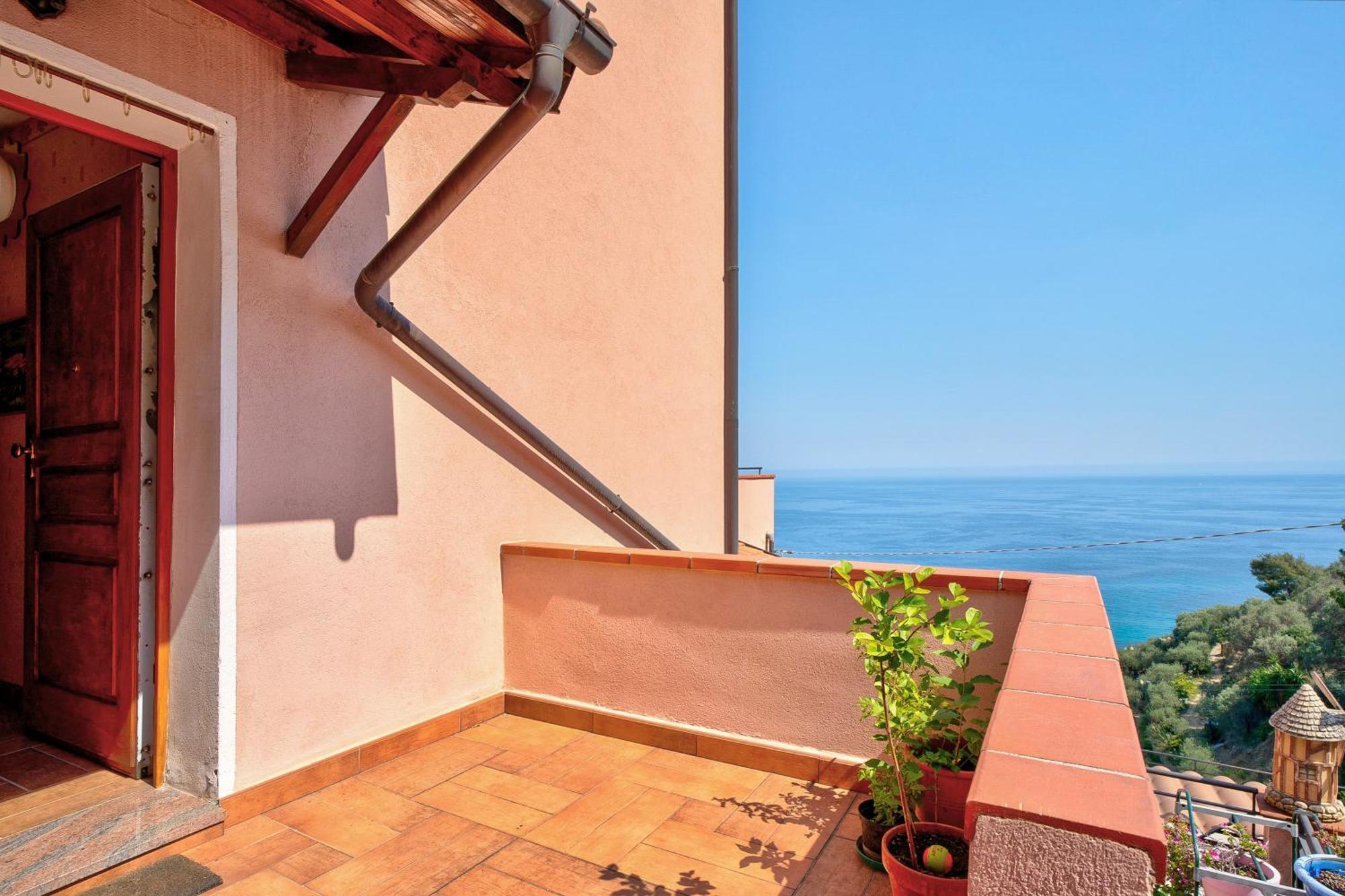 Casa Scotland Ventimiglia Exterior foto